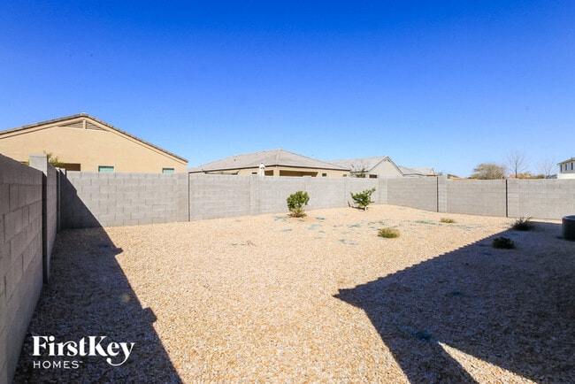 Building Photo - 10386 E Marigold Ln