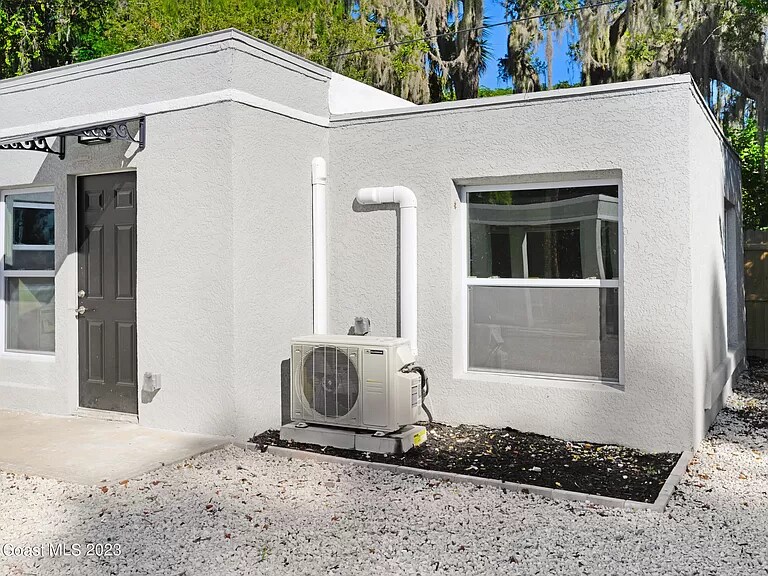 Building Photo - 840 Adger Smith Ln