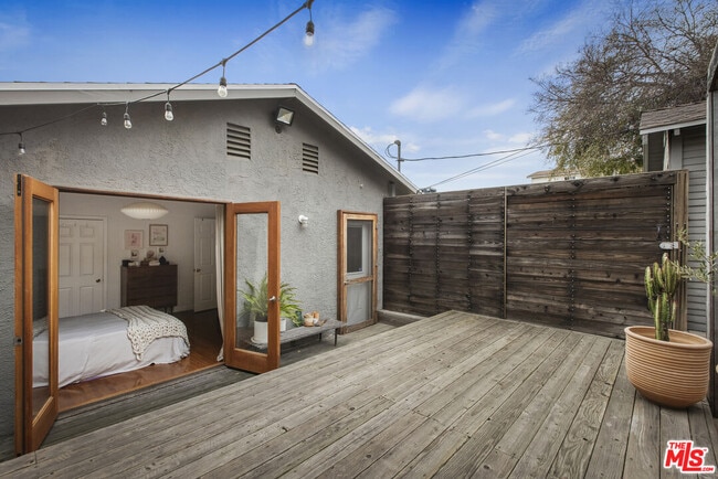 Building Photo - 5215 Almaden Dr