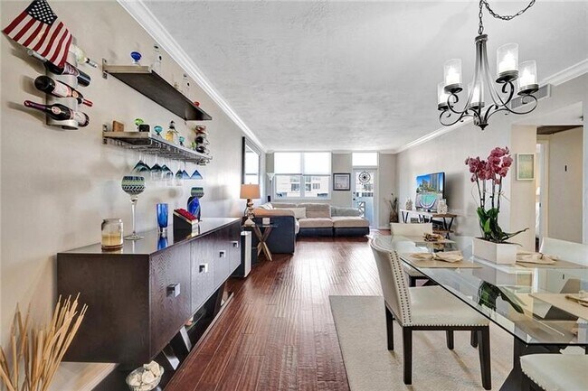 Building Photo - 4250 Galt Ocean Dr