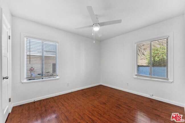 Building Photo - 2723 Ballard St