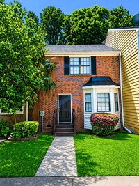 Building Photo - PRE-LEASING:Charming 2-Bed Townhouse Oasis with 2.5 Baths in Marietta – 1212 Sq. Ft. of Comfort &...