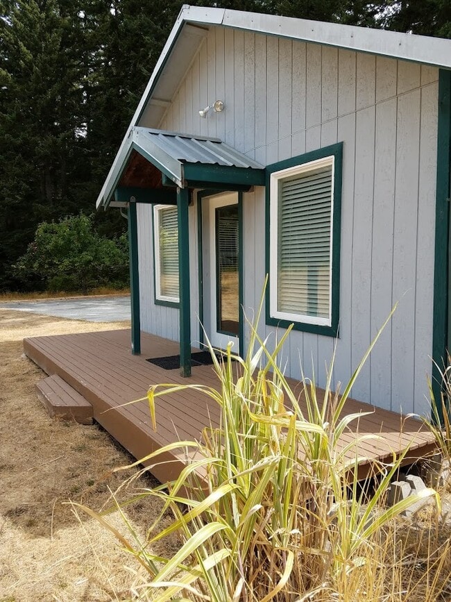 Building Photo - 3245 Venturi Way
