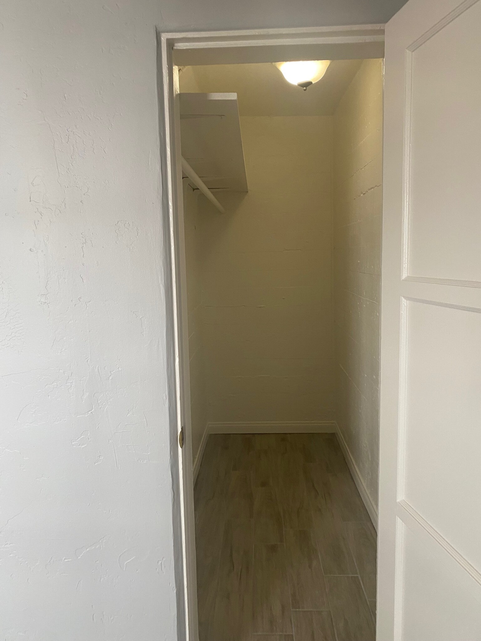 Building Photo - 536 Grant St