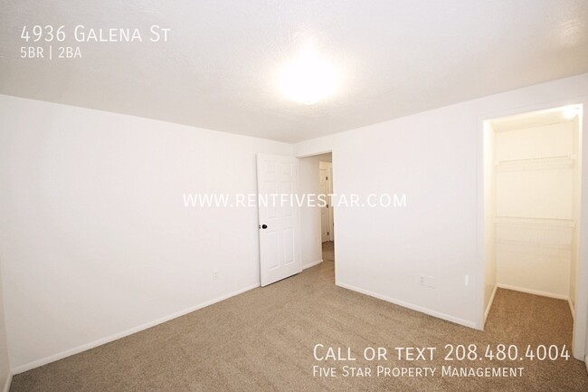 Building Photo - Beautiful Pet Negotiable Home Available in...