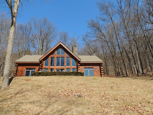 Building Photo - 438 Doodletown Rd