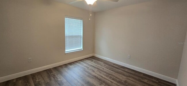 Building Photo - 25 Pecan Drive Pass