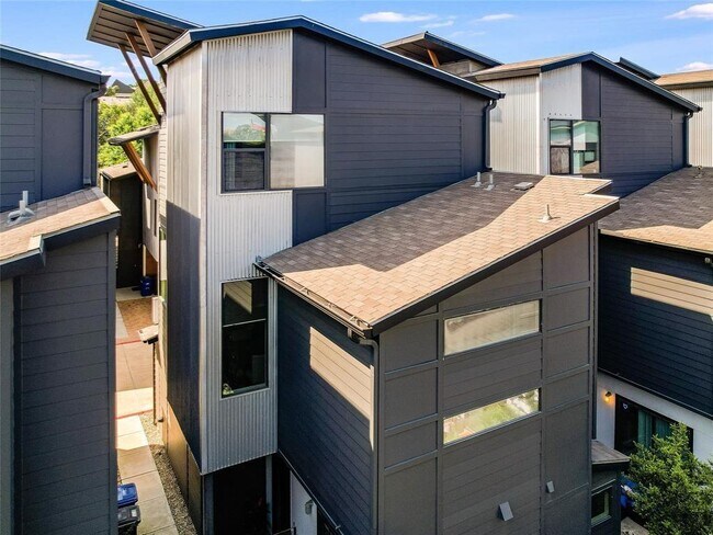 Building Photo - 3501 Charlotte Rose Drive