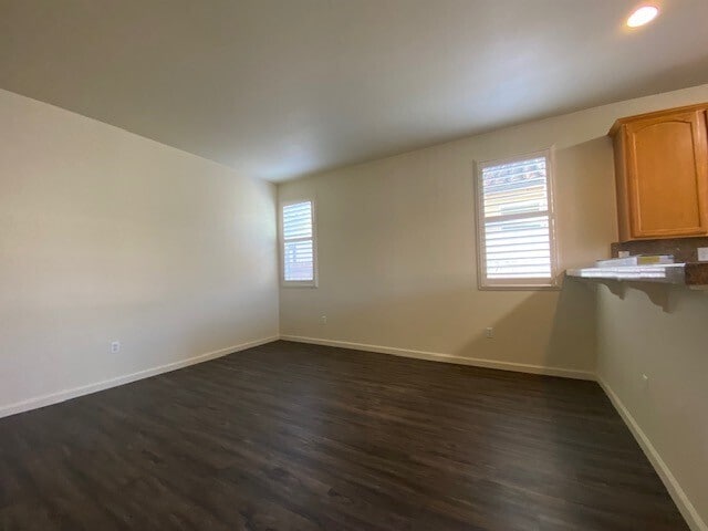 Building Photo - 3 Bedroom, 2.5 Bath, 1,505 sq. ft. home in...