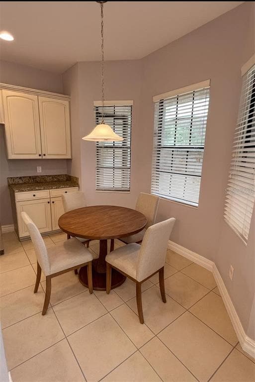 Building Photo - 10459 Stapeley Dr