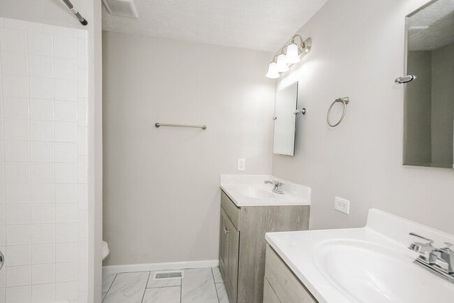 Building Photo - 4829 Rocky Knob Ln
