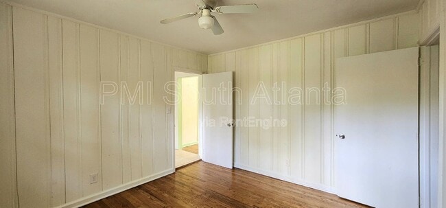 Building Photo - 804 Brookdale Dr SW