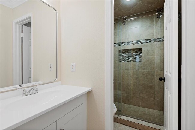 Building Photo - 5018 Wilmington St