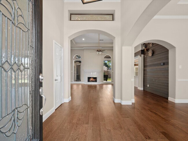 Building Photo - 3410 Marywood Dr