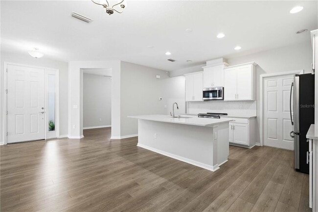 Building Photo - 5918 Fiore Dr