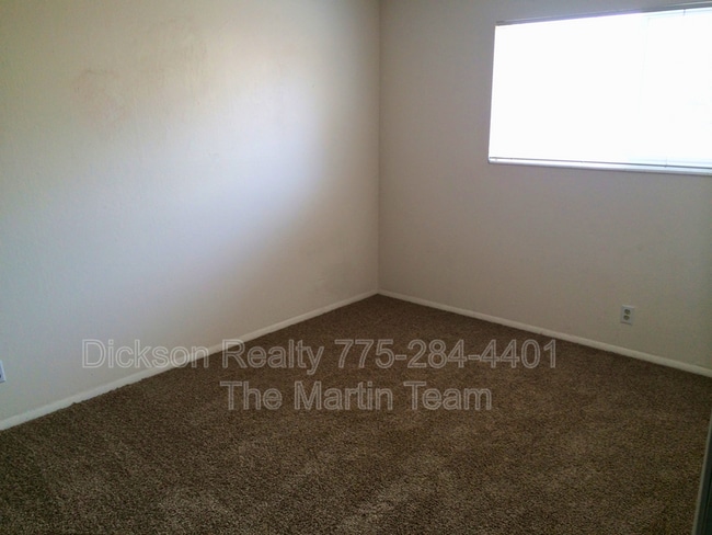 Building Photo - 3281 Gypsum Rd