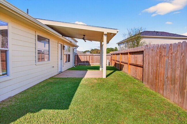 Building Photo - 6706 Portlick Dr