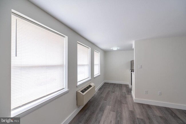 Building Photo - 200 Prince Frederick St