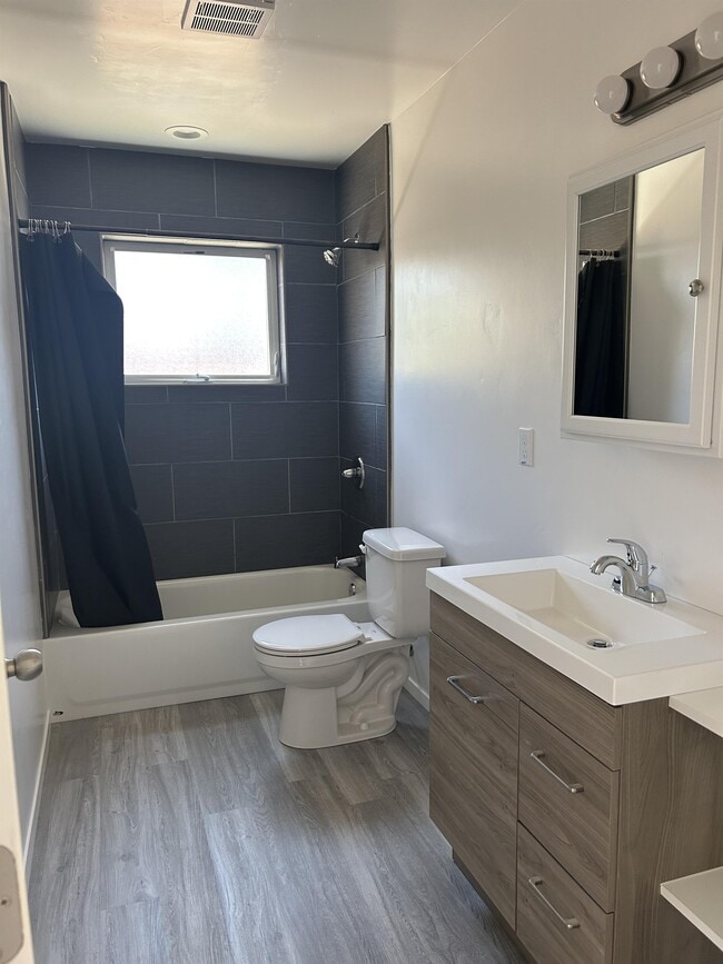 Building Photo - 1316 Laurel St