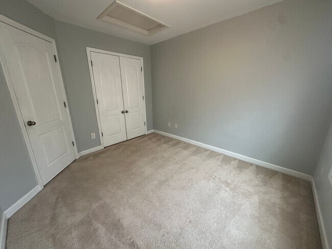 Building Photo - 4252 Redspire Ln