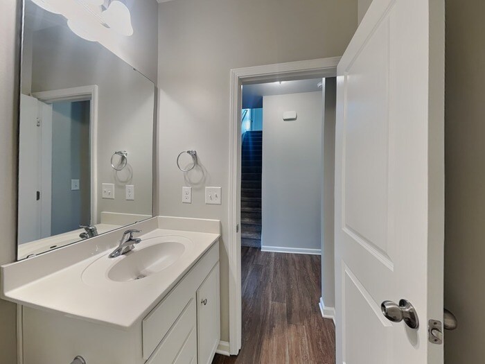 Building Photo - 775 Pointe Andrews Drive