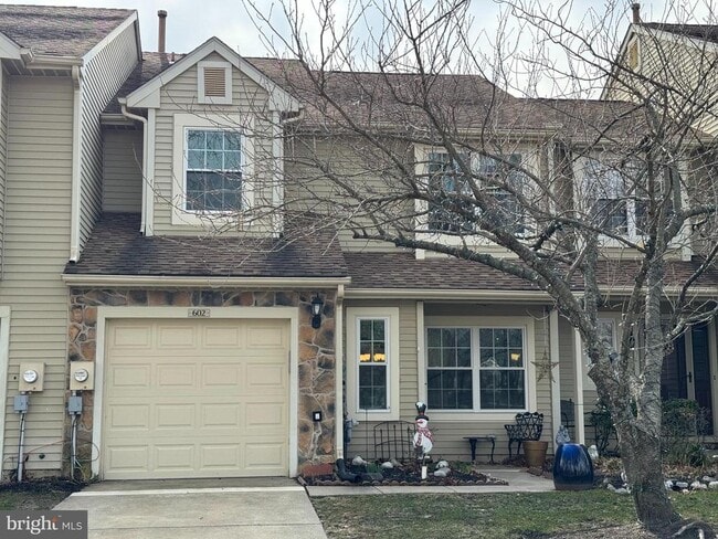 Building Photo - 602 Masters Dr