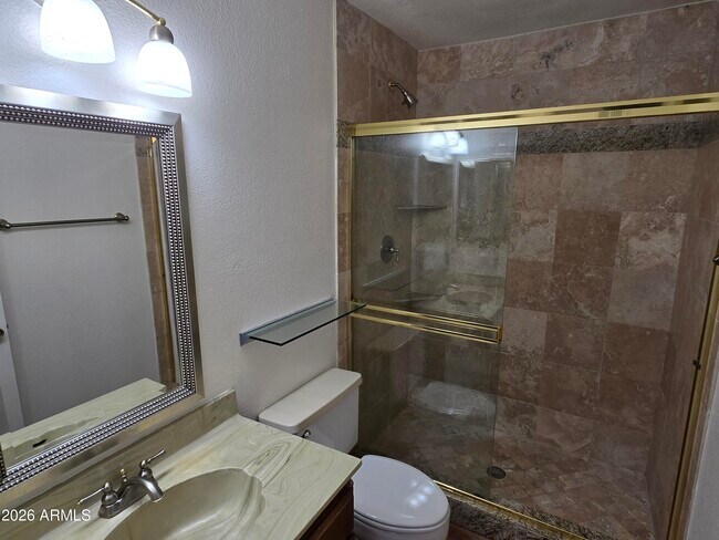 Building Photo - 7417 N Vía Camello Del Norte