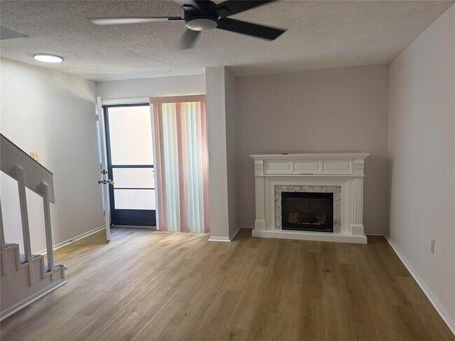 Building Photo - 5500 Ocean Shore Blvd