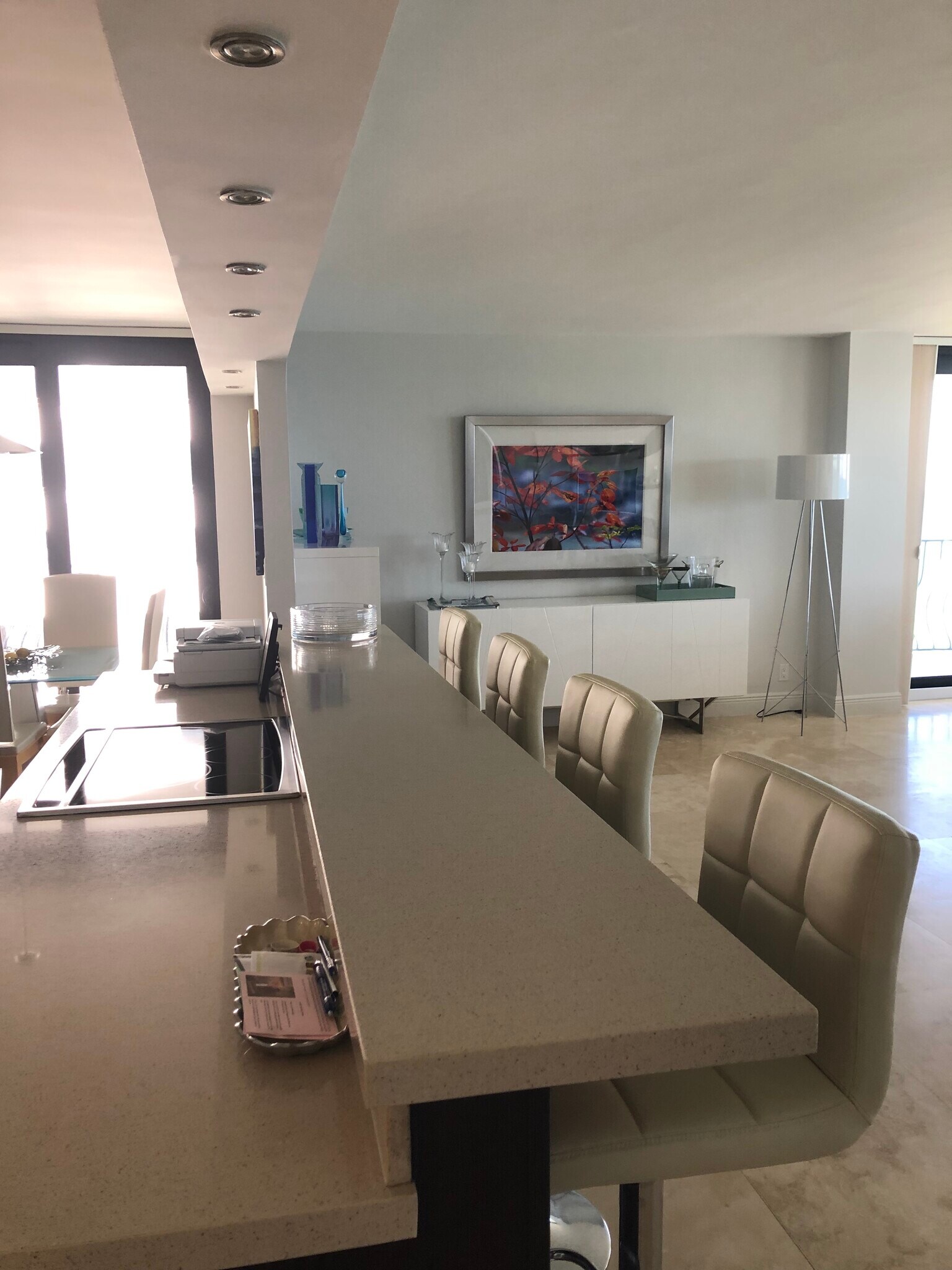 Building Photo - 8877 Collins Ave