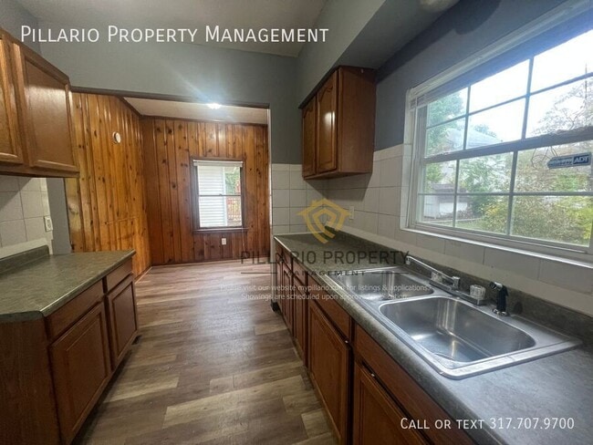 Building Photo - 3955 Cornelius Ave