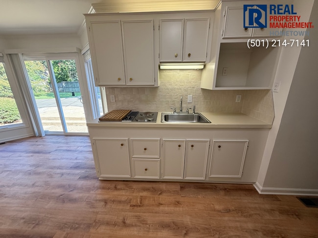 Building Photo - 130 Valley Club Cir