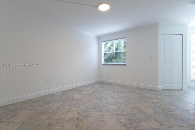 Building Photo - 8660 NW 6th Ln