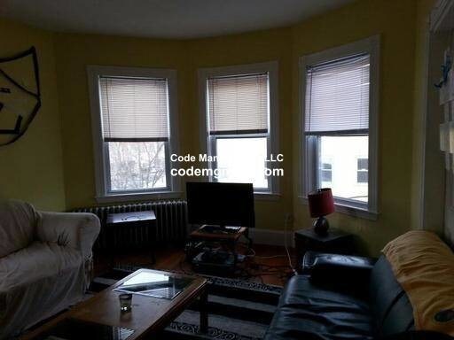 Building Photo - 33 Calumet St