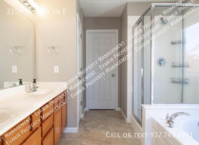 Building Photo - 2257 Murphy Ln E