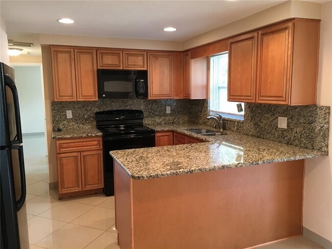 Building Photo - 1050 Clairborne St