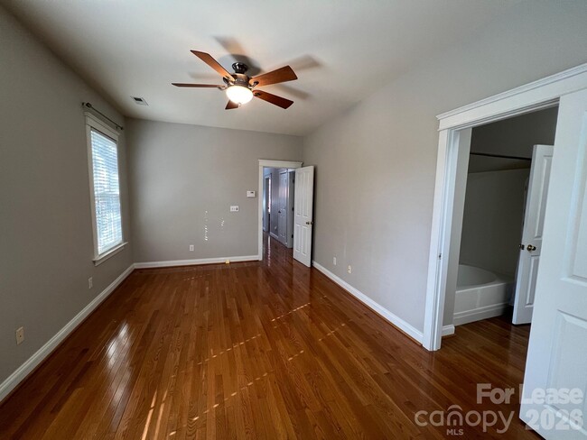 Building Photo - 8523 Lindholm Dr