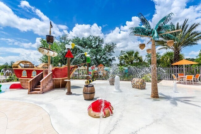 Building Photo - 868 Longboat Dr