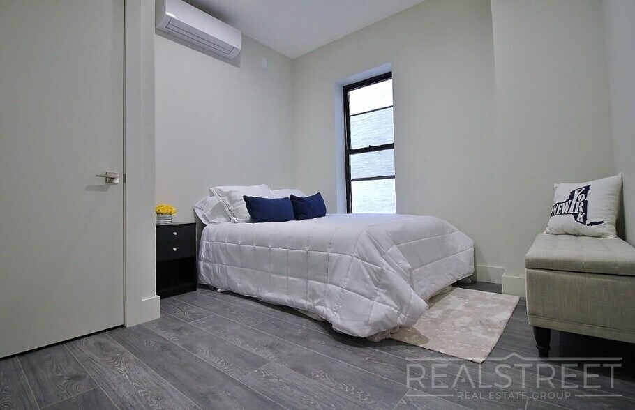 Building Photo - Spacious 2BR w/ Laundry, Pets OK, Backyard & Lounge | Steps to Brower Park & 3/4/C Trains