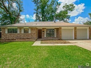 Building Photo - GREAT HOMES