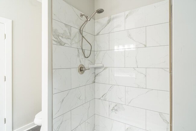 Building Photo - 1588 Port Hills Dr