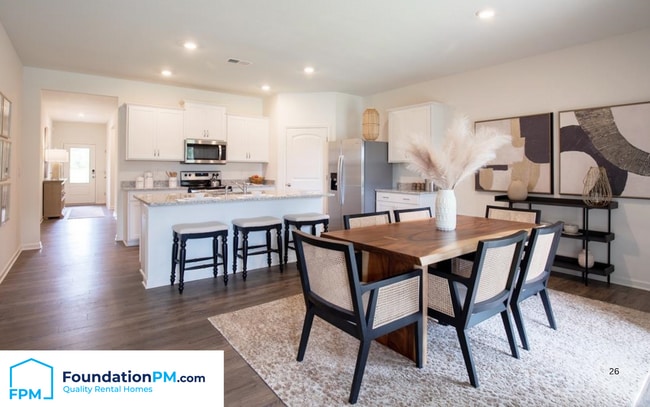 Building Photo - 7911 Hickory Meadow Rd