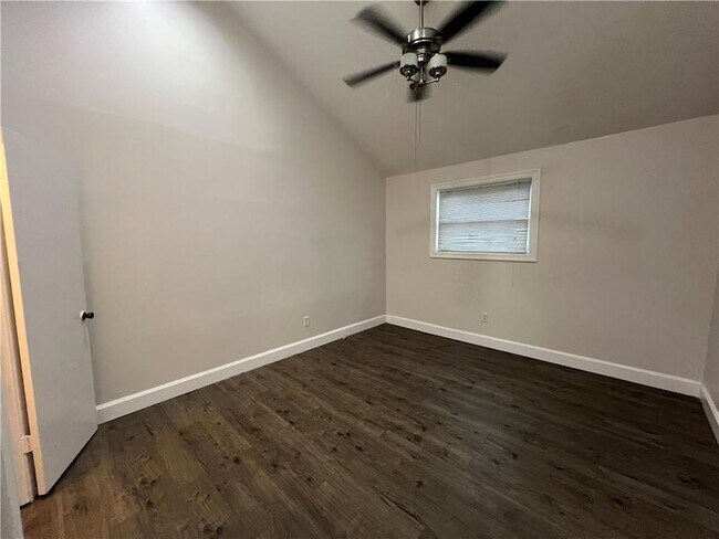 Building Photo - 2010 Snowbird Dr