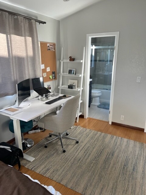 2nd bedroom - 2103 Rockefeller Ln