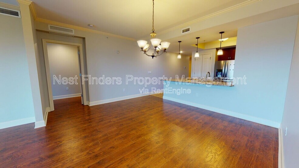 Building Photo - 525 3rd St N