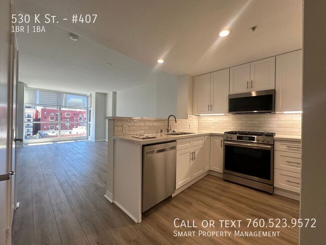 Building Photo - Completely Remodeled Gorgeous Gaslamp Cond...