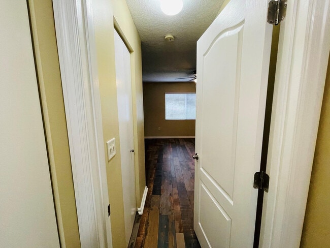 Building Photo - 4854 NW 58th Manor