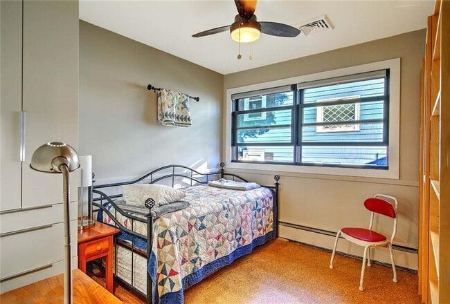 Building Photo - 151 Chace Ave