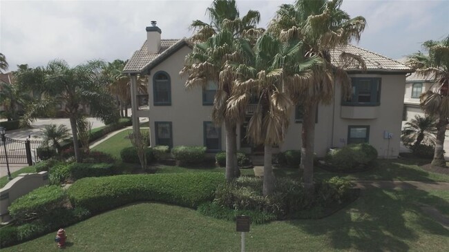 Building Photo - 457 Mariners Dr