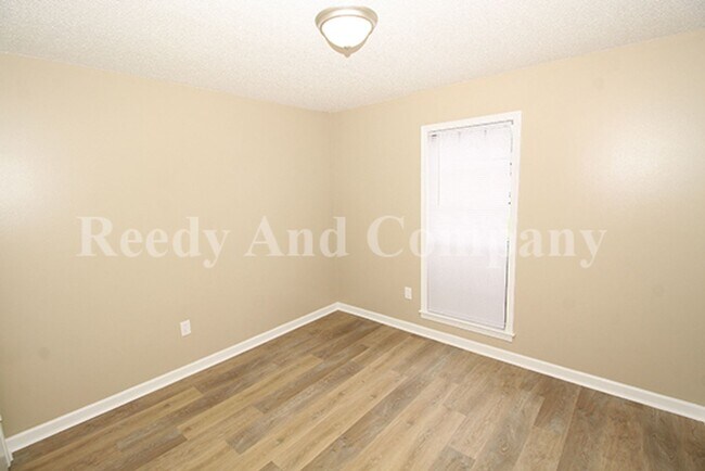 Building Photo - 4496 Green Creek