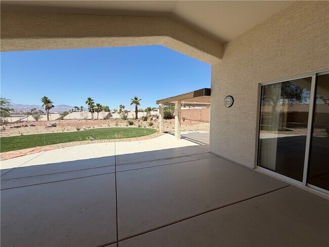 Building Photo - 2581 Highland Trail